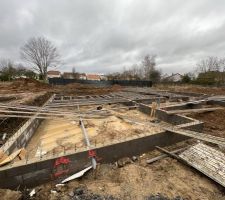 Mise en Place des Poutrelles & Evacuations 3