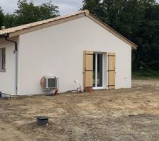 PAC et cumulus thermodynamique finis !!!
Enfin, c'est que dit l'appel de fonds illégal du constructeur. 
Le cumulus n'est pas raccordé et la PAC n'est même pas installé. 
La direction technique nous répondra plus tard que la PAC a été installé la veille en retour à notre recommandé et notre refus de payer.