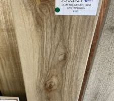 Carrelage effet parquet pour la salle de bain