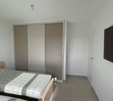 Placard et penderie chambre sud-est