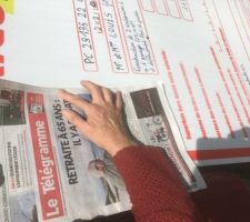 Bonjour à tous, ayant reçu l?acceptation de notre permis hier nous venons, ce 23 mars, de mettre l?affichage obligatoire au bord de la voie publique.
Plus qu?à trouver les artisans pour les extensions pendantes les 2 mois des recours des tiers mais bien compliqué surtout pour trouver un maçon. Ils ont tous des délais de plus d?un an !