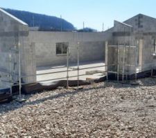 Arriv&eacute; de l'&eacute;chafaudage