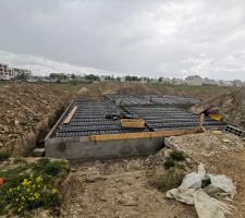 Préparation en vue du coulage de la dalle du rdc