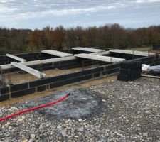 11/12/2021 le soubassement a commenc&eacute;.