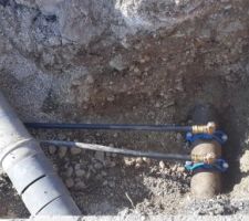 Connexion au réseau d'eau (y compris la connexion du voisin).