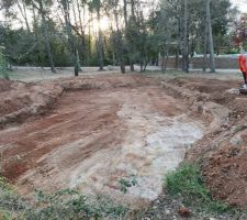 Préparation de la plate forme par le terrassier