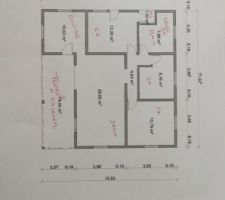 Plan de base de la maison a rénover
Plus qu'à faire une meilleure répartition de l'espace