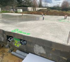 Un bon coup de gueule, une visite avec le Responsable Technique de MP, le conducteur de travaux, et mon expert, bombe de peinture verte en main, et les problèmes seront résolus. Bon, pas tout à fait, mais c'est un DÉBUT !