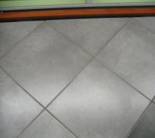 Carreau de la maison, Ortona couleur gris quelque-chose :p
