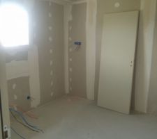 Salle de jeux
Ou
Chambre d ami