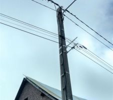 Poteau electrique