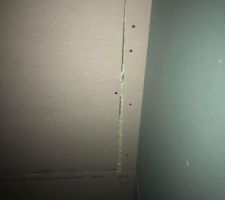 Et encore de la mousse pour boucher les espaces trop grands !!!