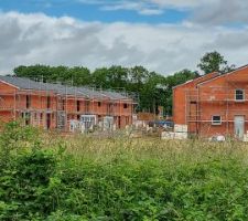 Le bas avance le haut non