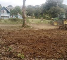 Nettoyage du terrain