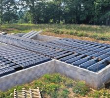 Début de la mise en place du plancher, béton prévu pour la semaine prochaine