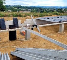 Début de la mise en place du plancher, béton prévu pour la semaine prochaine