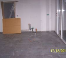 Vue cuisine avec plinthes