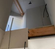 Cage d'escalier R+1
