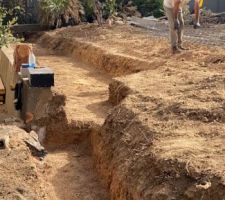 Ferraillage murs de soutènement.
La toupie béton arrive mercredi