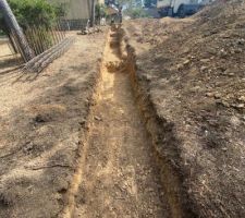 Ferraillage murs de soutènement.
La toupie béton arrive mercredi