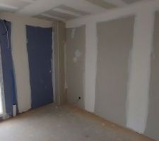 Chambre côté rue