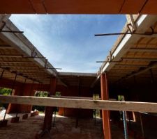 Dalle de l &eacute;tage en cour. Demain coulage de la date et des fondations du carport