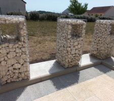 Gabions remplis correctement par mon mari