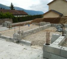 Remplissage de 30cm de boulets