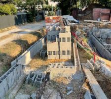 Vide sanitaire du pool house.