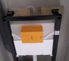 Installation wc suspendu