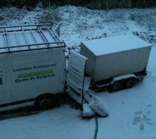 Soufflage de 40cm de ouate de cellulose dans les combles