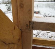 Détail assemblage lucarne chêne