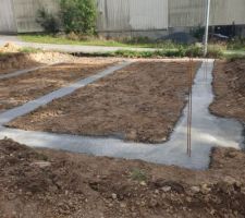 Le terrassements a été effectué ce jour soit une semaine d'avance, et les fondations sont coulées