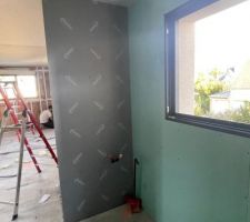Cloison placo renforcé pour meuble vasque SDB étage enfants