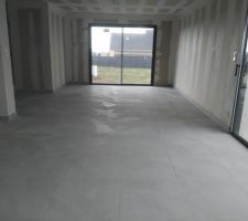 Carrelage posé salon