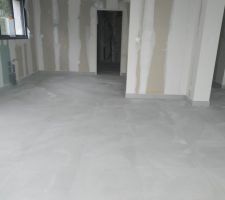 Carrelage posé salon