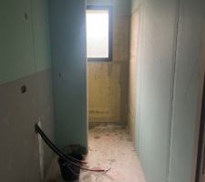 Etanchéité mur douche SDE parentale