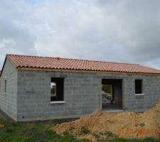 Arri&egrave;re de la maison