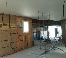 Pose du plafond suspendu