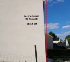 Faux aplomb de façade visible à l'?il nu