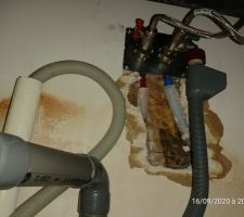 Humidité et fuite dans cuisine