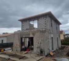 Coffrage débord de toit