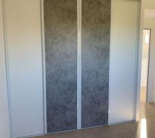 Placard chambre de notre fils