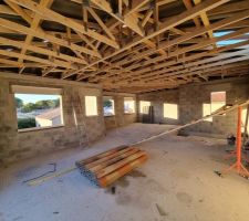 Charpente &eacute;tage