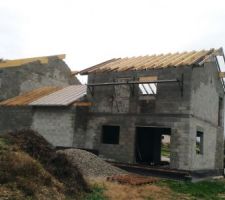 Chevrons sur maison Est