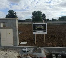 CCMI sign&eacute;. Affiche du constructeur