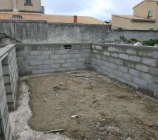 Mise en place du vide sanitaire 120CM (6 rangs de parpaings)