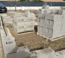 Mise en place du vide sanitaire 120CM (6 rangs de parpaings)