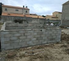 Mise en place du vide sanitaire 120CM (6 rangs de parpaings)