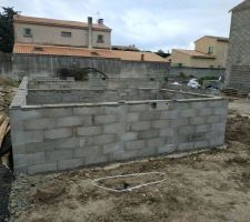 Mise en place du vide sanitaire 120CM (6 rangs de parpaings)